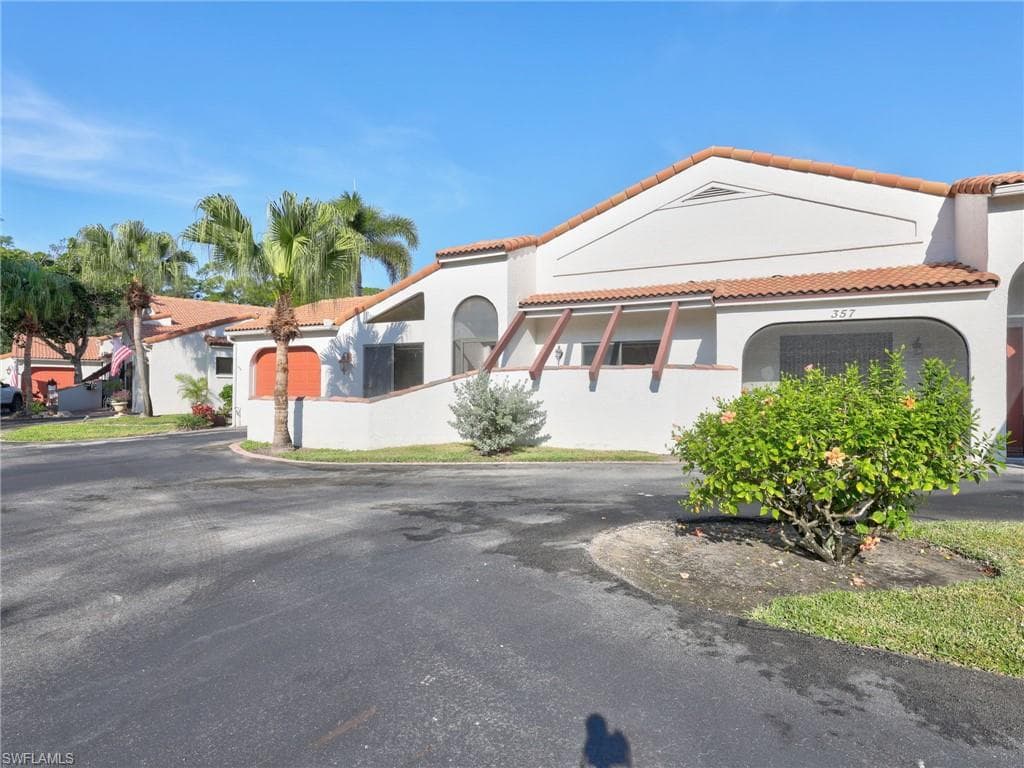 355 Bay Forest DR 3A NAPLES, FL 34110