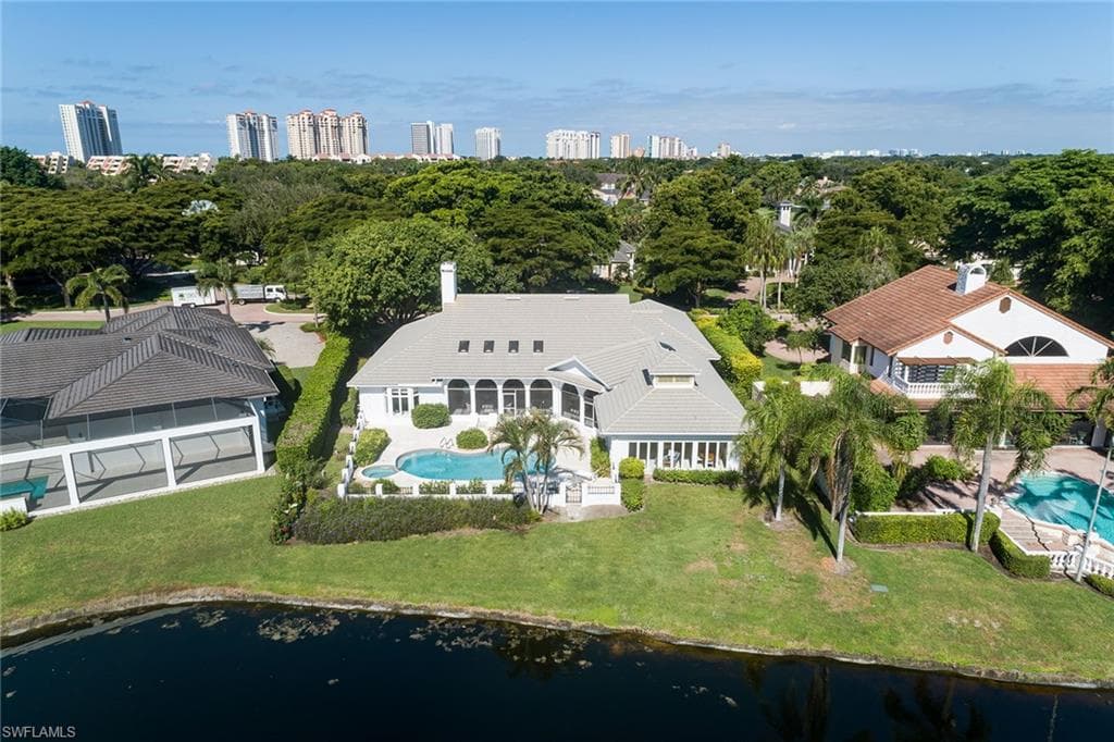 708 Nathan Hale DR NAPLES, FL 34108