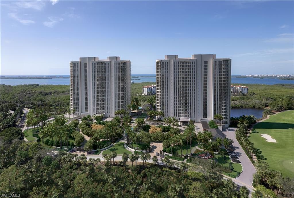 4810 Pelican Colony BLVD 2104 BONITA SPRINGS, FL 34134