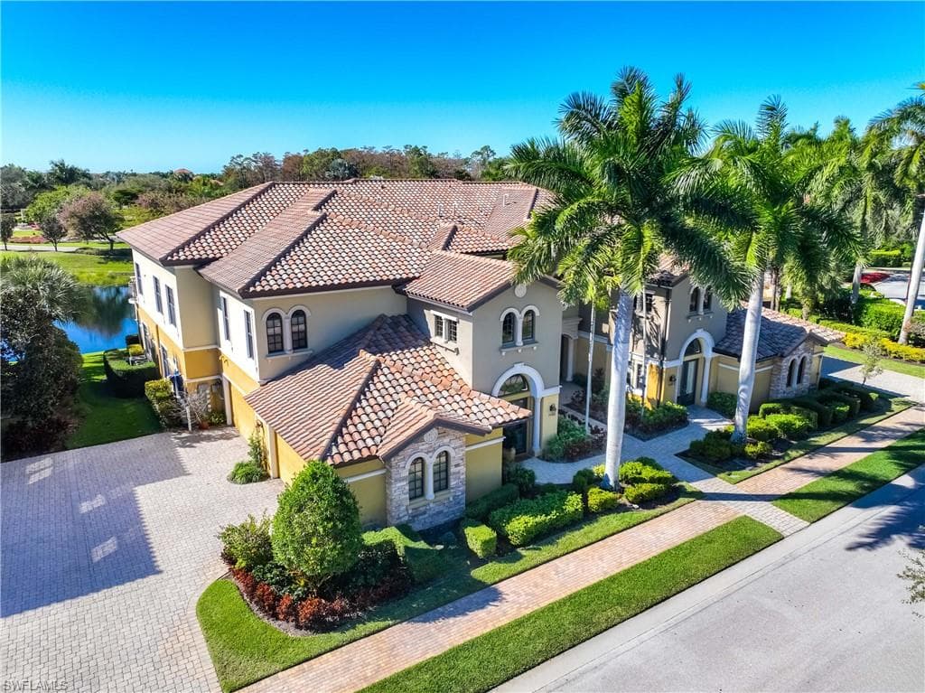 9105 Prima WAY 102 NAPLES, FL 34113