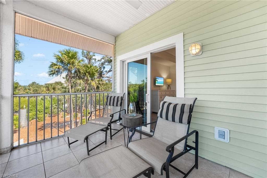 241 Violet DR SANIBEL, FL 33957