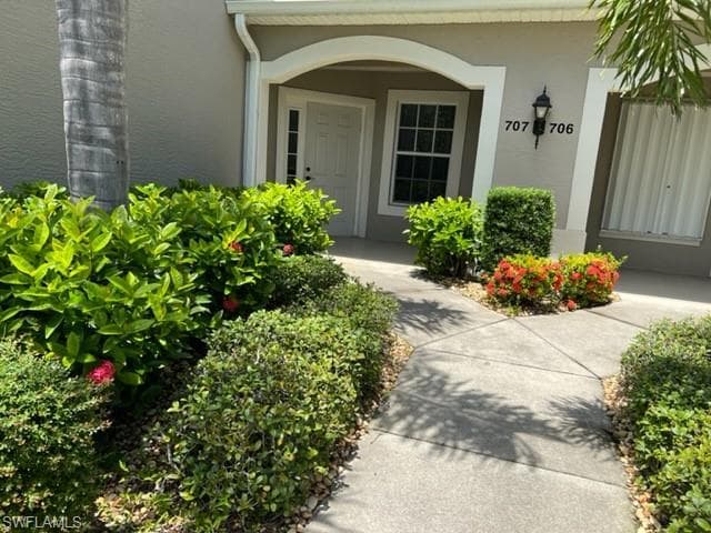 10130 Colonial Country Club BLVD 707 FORT MYERS, FL 33913