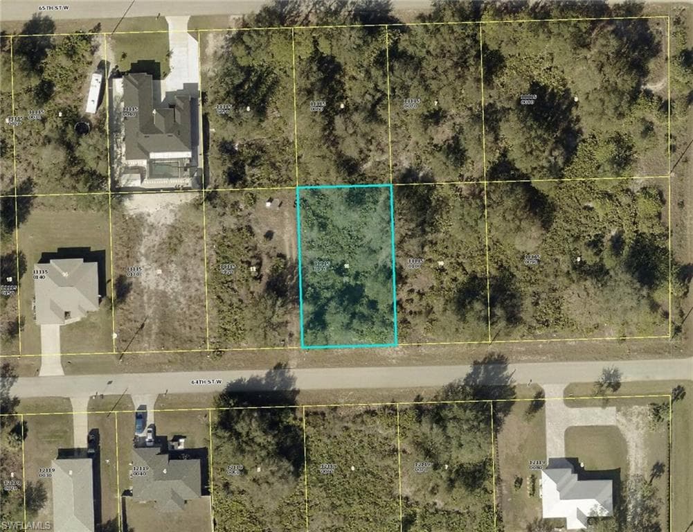 2504 64th ST W LEHIGH ACRES, FL 33971