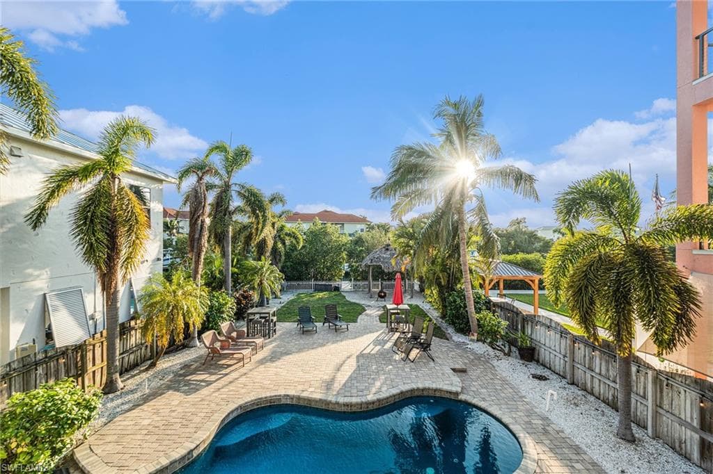 1316 Apollo Beach BLVD S APOLLO BEACH, FL 33572