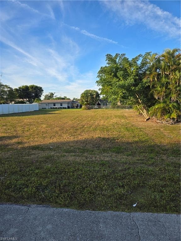 5226 Elm CT CAPE CORAL, FL 33904