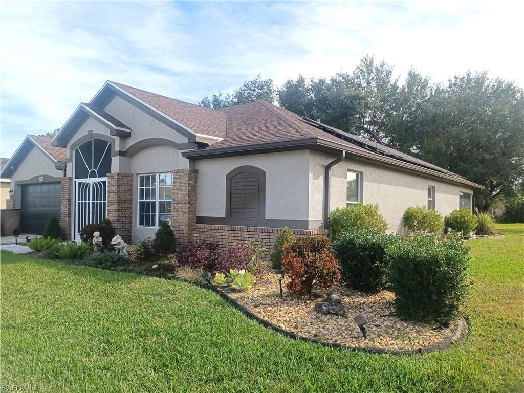 4508 Varsity CIR LEHIGH ACRES, FL 33971