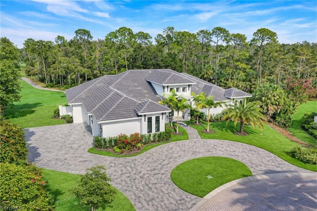 3891 Brynwood DR NAPLES, FL 34119