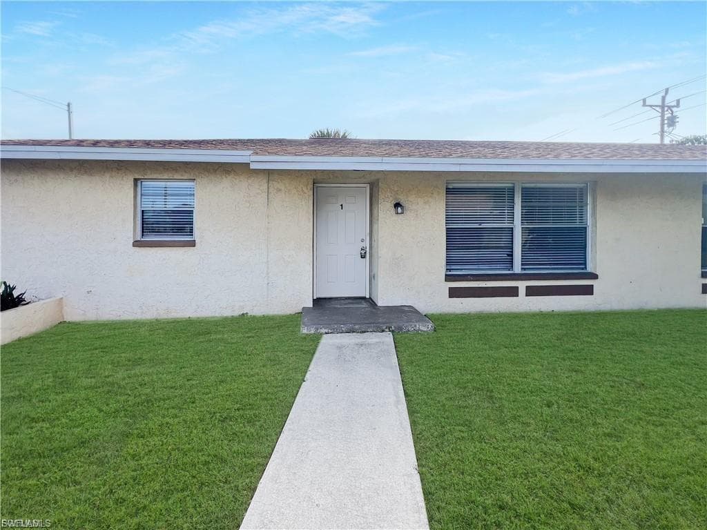 328 CAPE CORAL PKWY W UNIT 3 CAPE CORAL, FL 33914