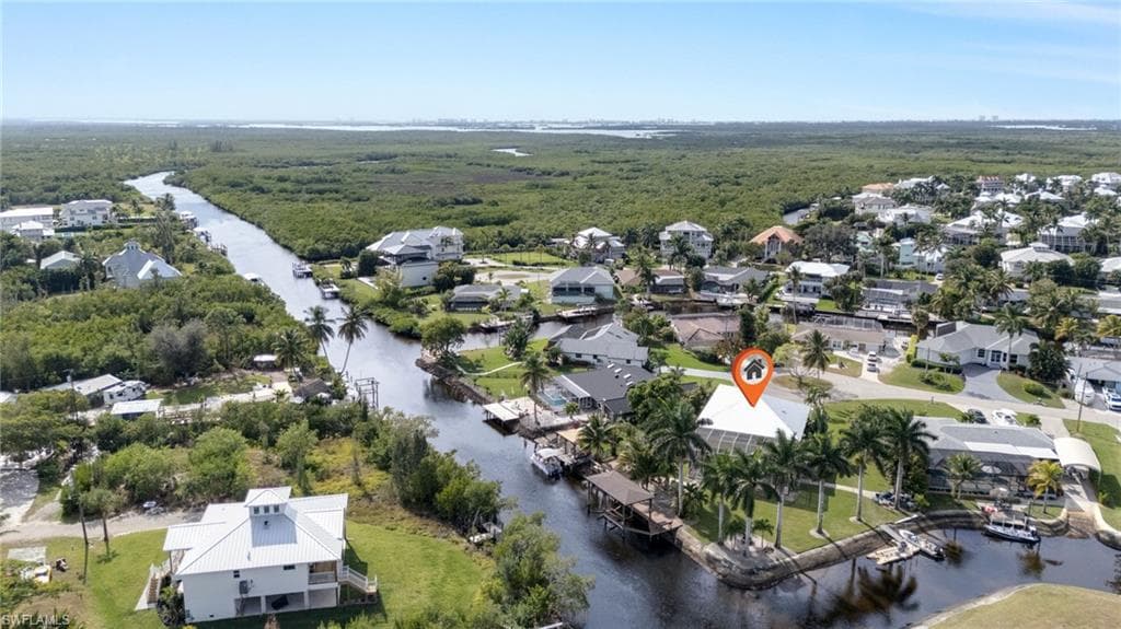 6106 Plumosa AVE FORT MYERS, FL 33908