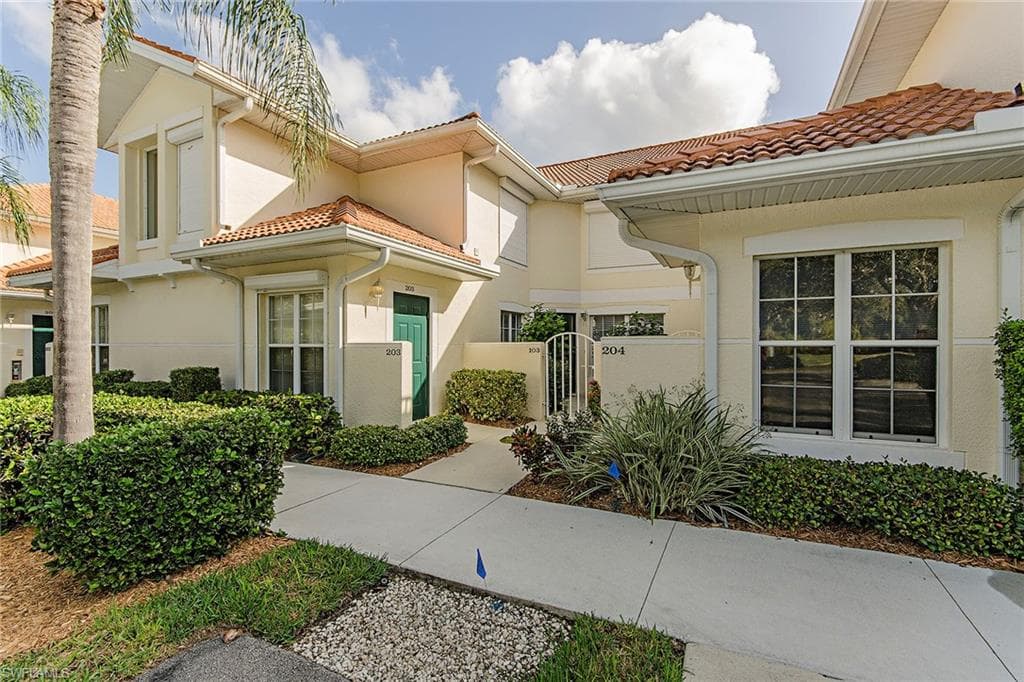 4910 Deerfield WAY A-203 NAPLES, FL 34110
