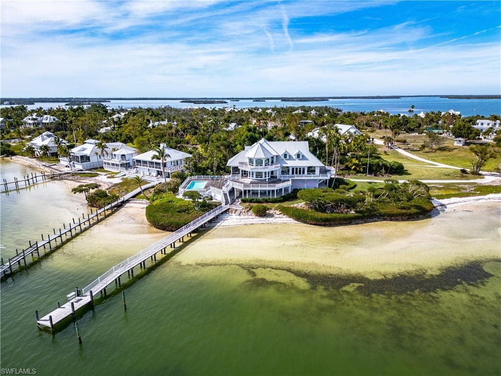 203 Useppa Island USEPPA ISLAND, FL 33924