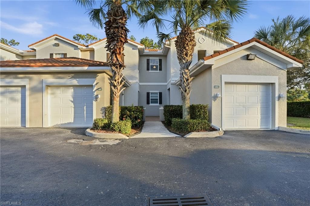 970 Peggy CIR 604 NAPLES, FL 34113