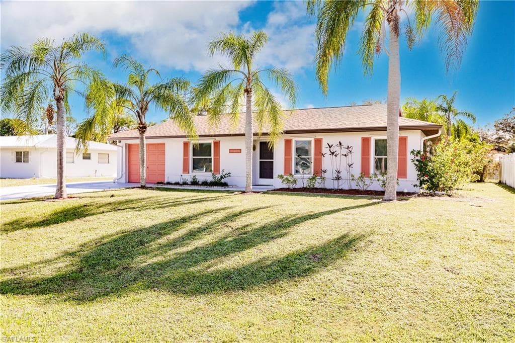 13611 Marquette BLVD FORT MYERS, FL 33905