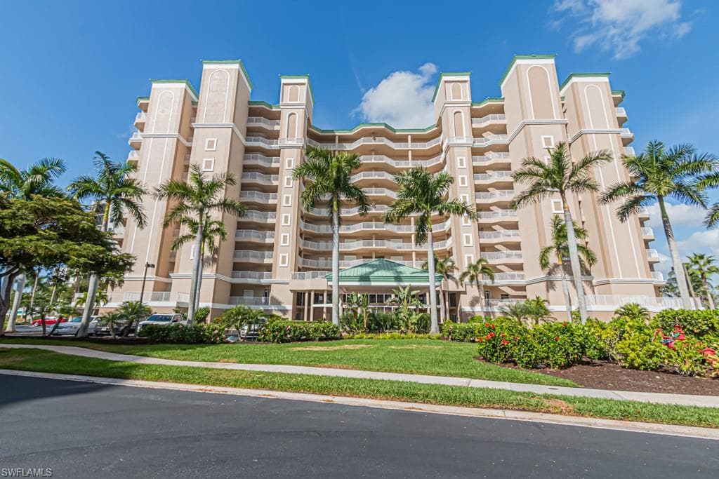 4141 Bay Beach LN 496 FORT MYERS BEACH, FL 33931