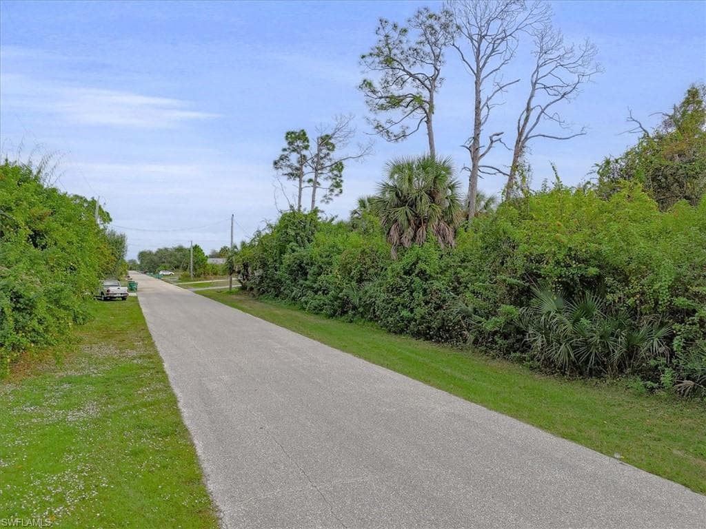 11947 Helicon AVE PORT CHARLOTTE, FL 33981