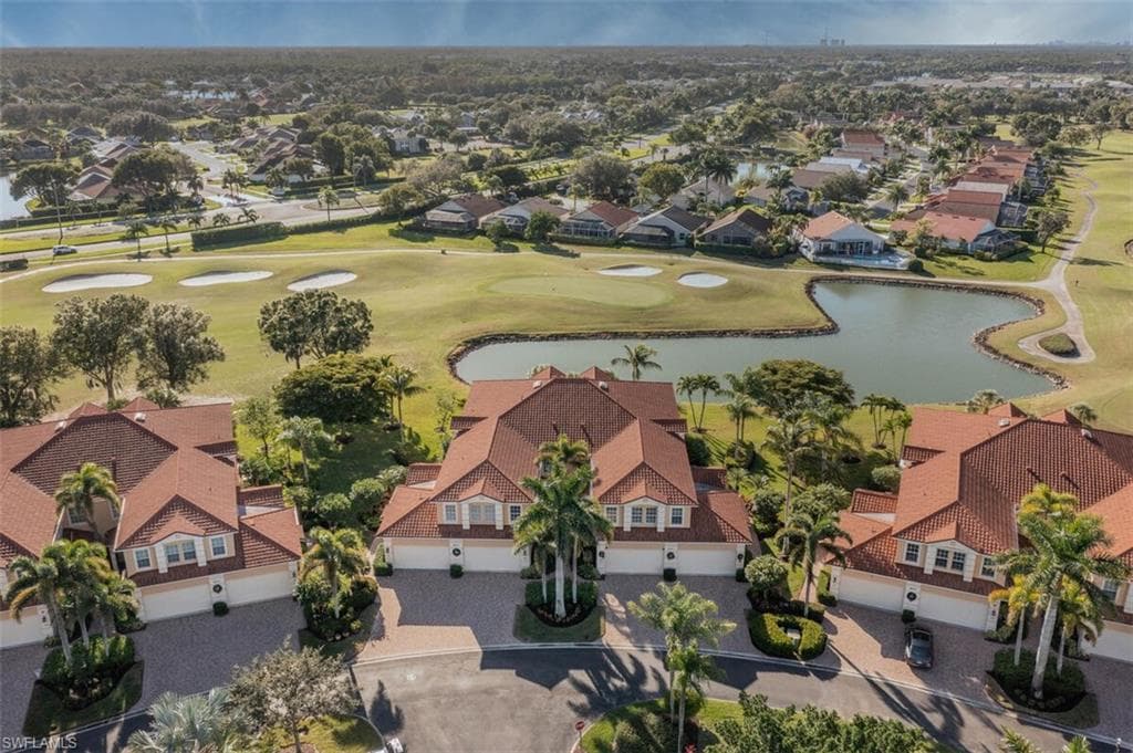 8657 Champions PT 1404 NAPLES, FL 34113