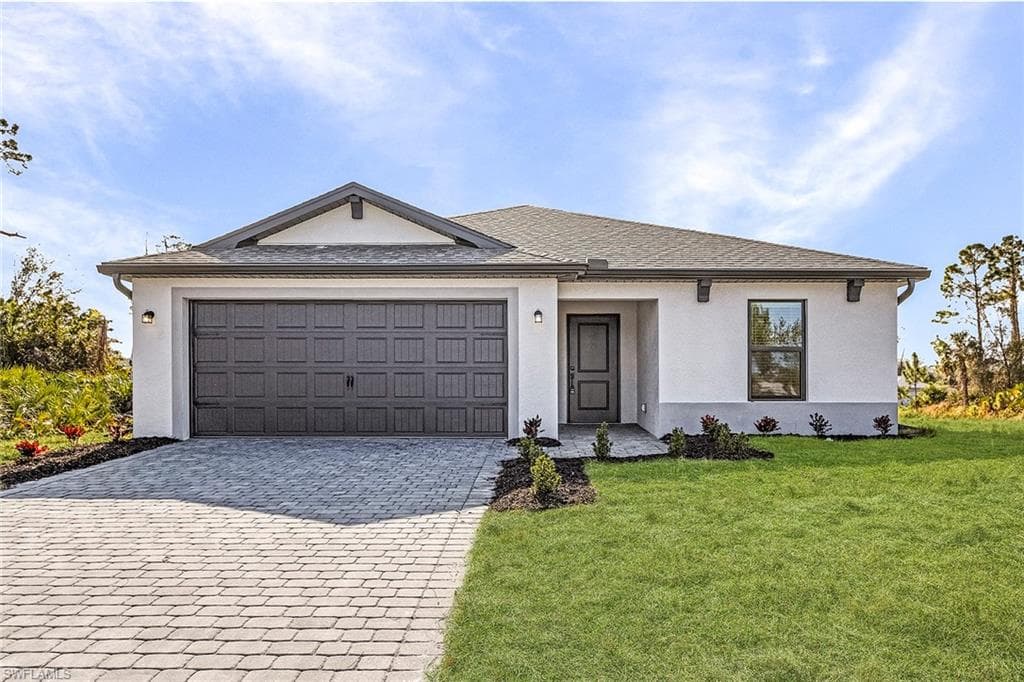 424 Parkdale BLVD LEHIGH ACRES, FL 33974