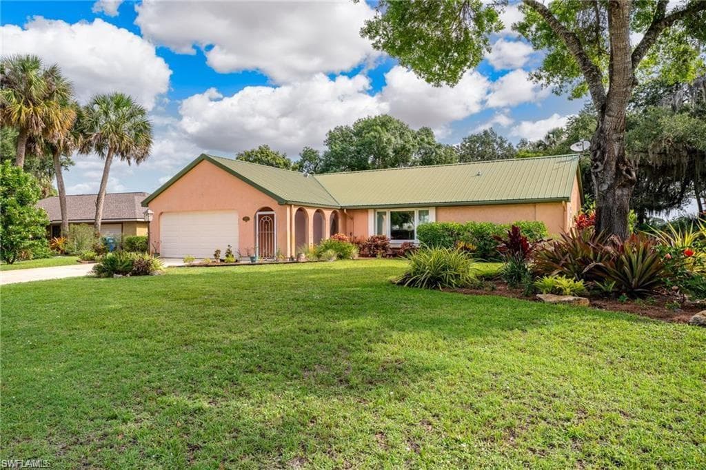 4559 Springview CIR LABELLE, FL 33935