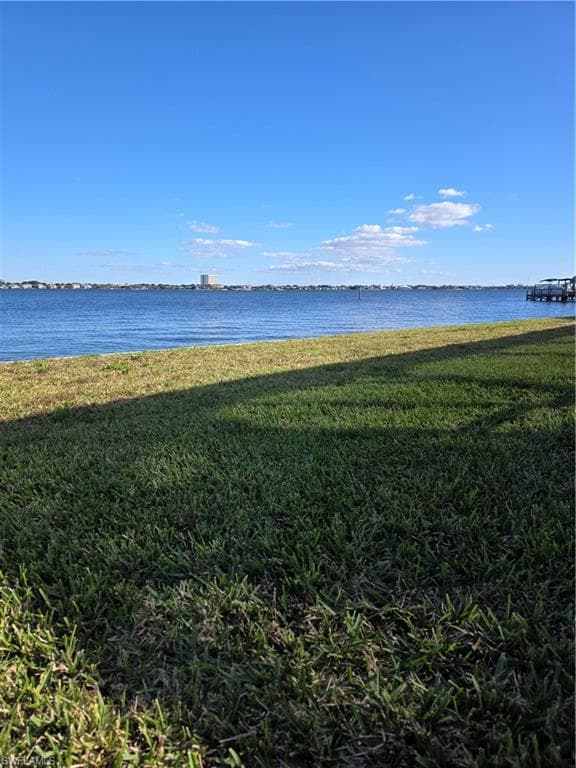 1750 Sandy CIR CAPE CORAL, FL 33904