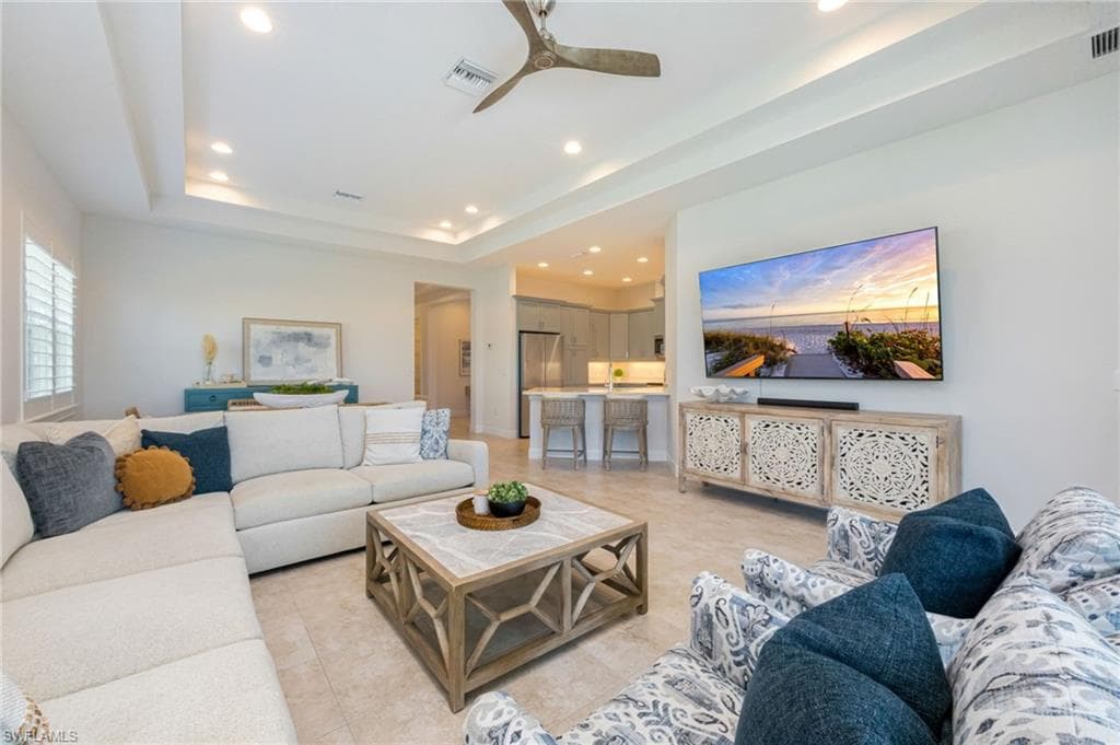 6439 Negril Isle DR NAPLES, FL 34113