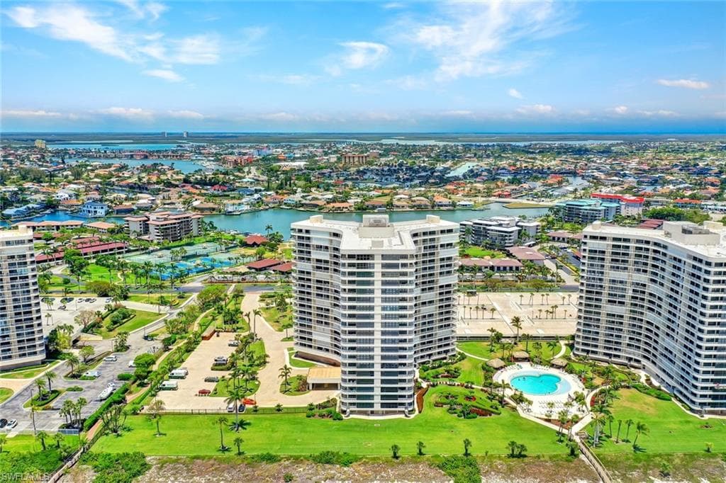 320 Seaview CT 2-804 MARCO ISLAND, FL 34145