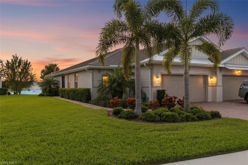 14558 Edgewater CIR NAPLES, FL 34114
