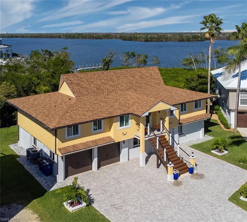 21520/522 Indian Bayou DR FORT MYERS BEACH, FL 33931