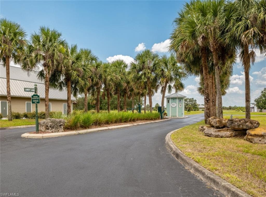 1520 Lindbergh LOOP LABELLE, FL 33935