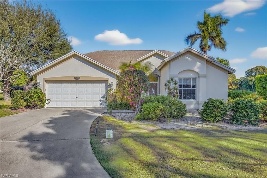 2729 Branch LN NAPLES, FL 34109