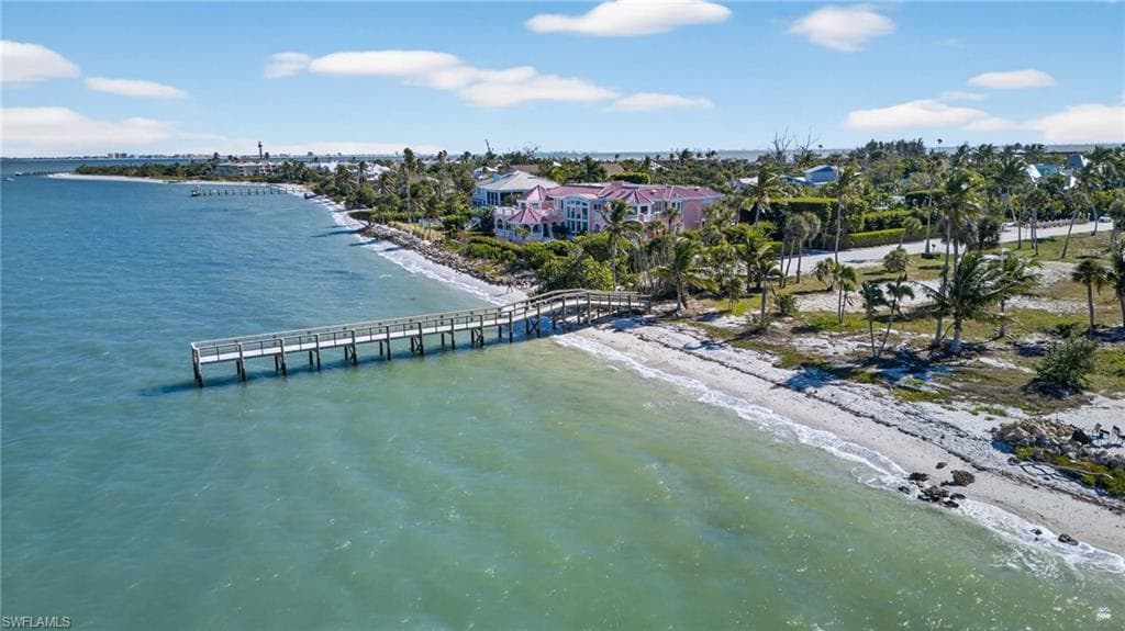 1245 Buttonwood LN SANIBEL, FL 33957