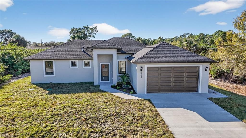 3207 40th ST W LEHIGH ACRES, FL 33971
