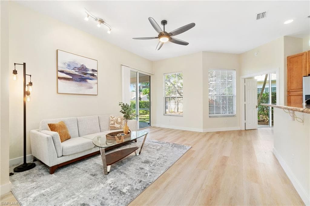 2662 Aft AVE NAPLES, FL 34109