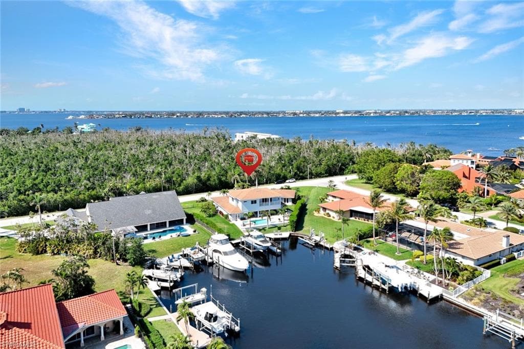6448 Griffin BLVD FORT MYERS, FL 33908
