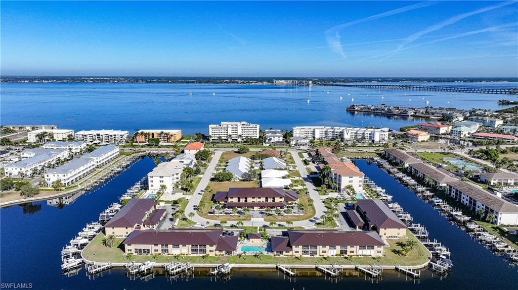 240 Lewis CIR 513 PUNTA GORDA, FL 33950