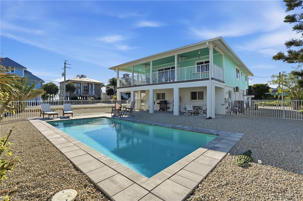 170 Redfish RD FORT MYERS BEACH, FL 33931