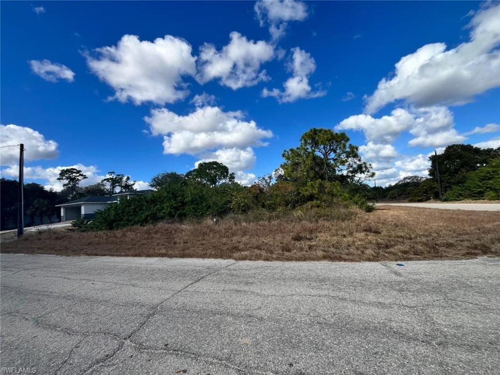 122 Pixie AVE LABELLE, FL 33935