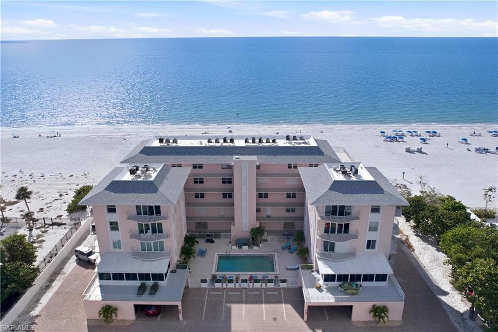 26236 Hickory BLVD 13 BONITA SPRINGS, FL 34134