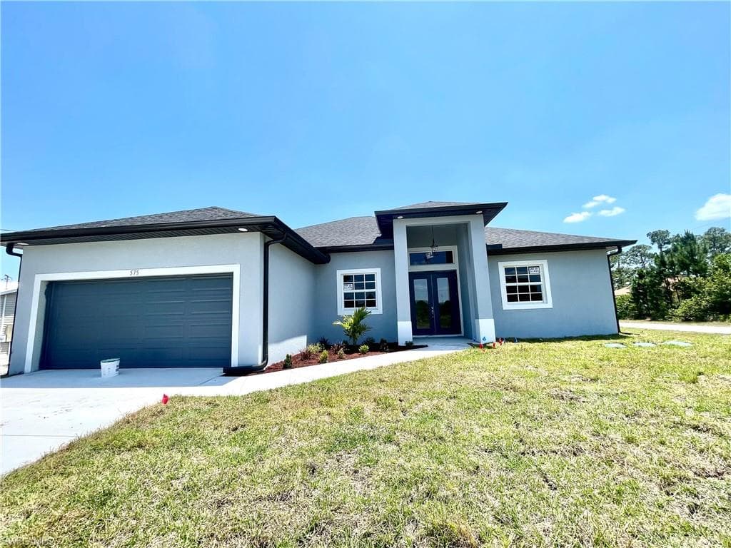 575 Summit AVE S LEHIGH ACRES, FL 33974