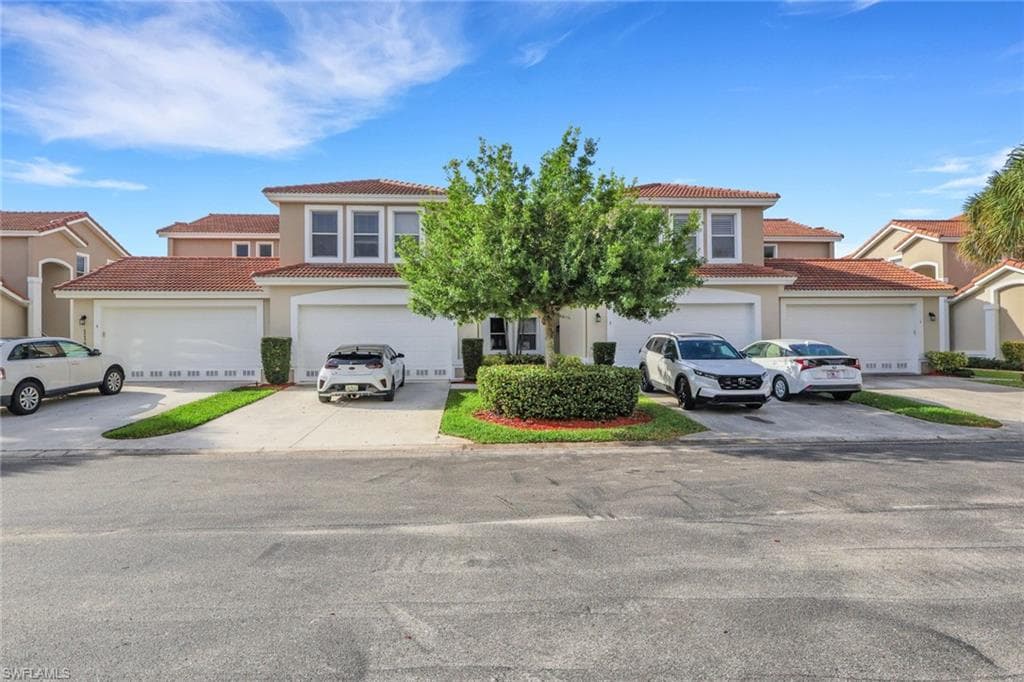 11837 Bayport LN 703 FORT MYERS, FL 33908