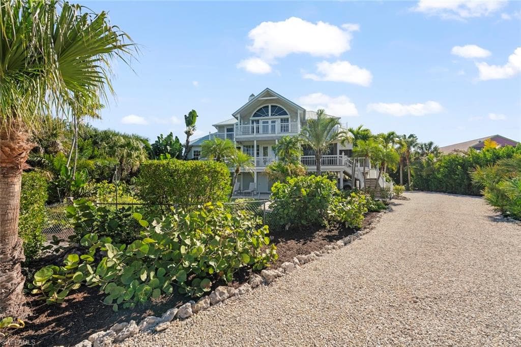 1828 Buckthorn LN SANIBEL, FL 33957