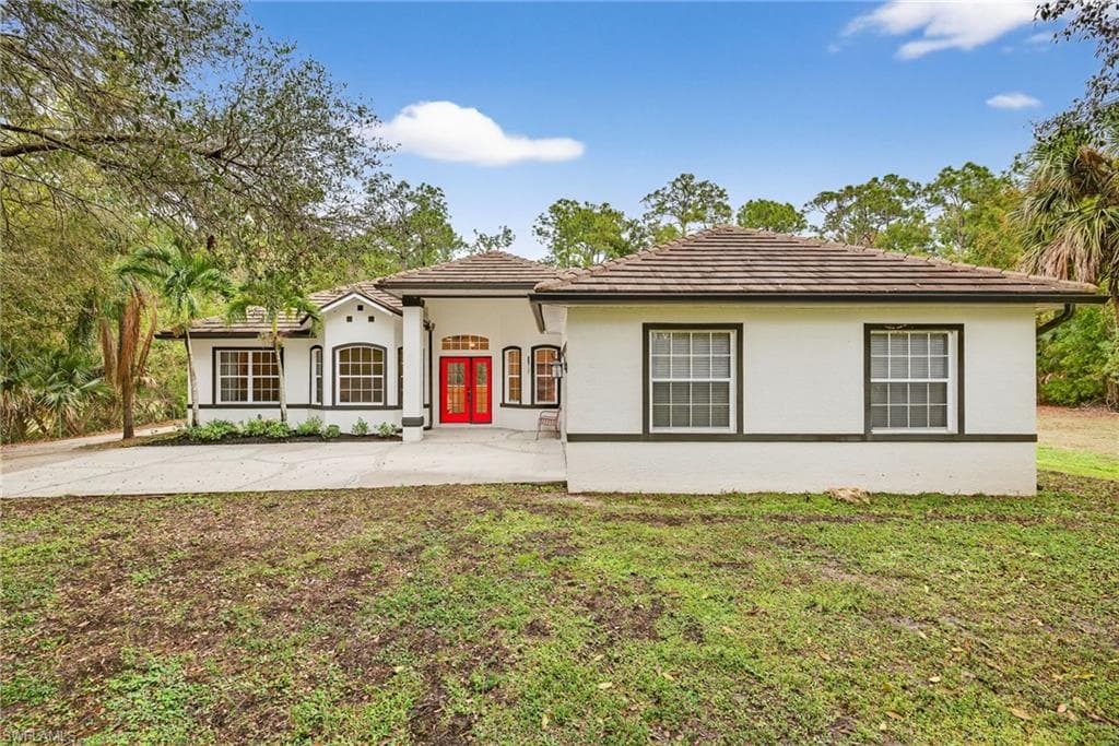 5791 Golden Gate PKWY NAPLES, FL 34116