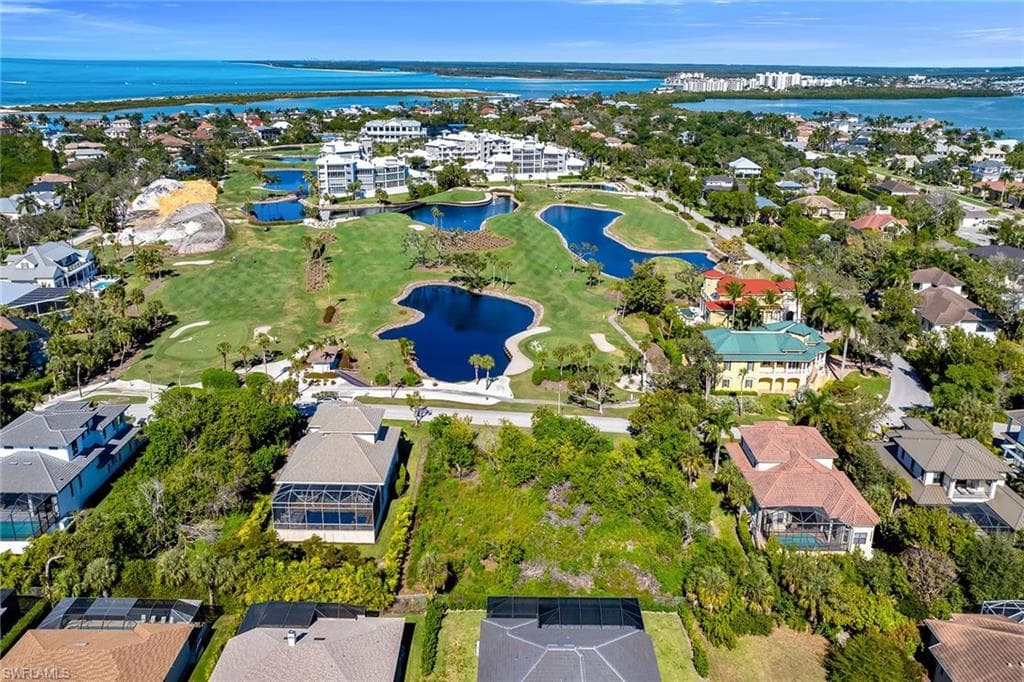 335 Hideaway CIR S MARCO ISLAND, FL 34145