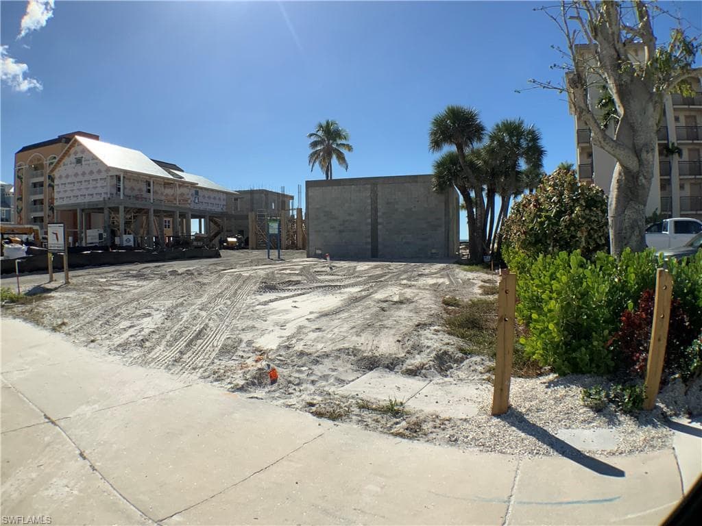 700 Estero BLVD FORT MYERS BEACH, FL 33931