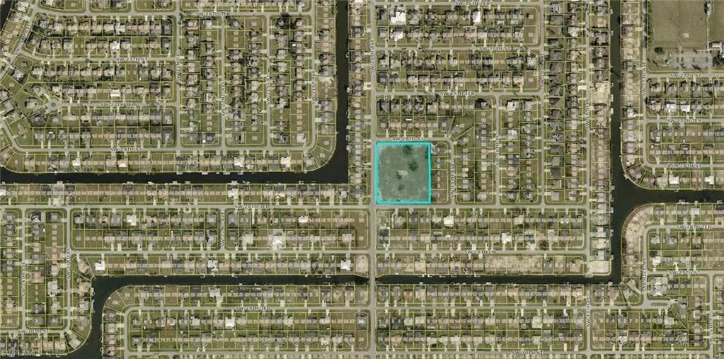2811 SW 20th AVE CAPE CORAL, FL 33914