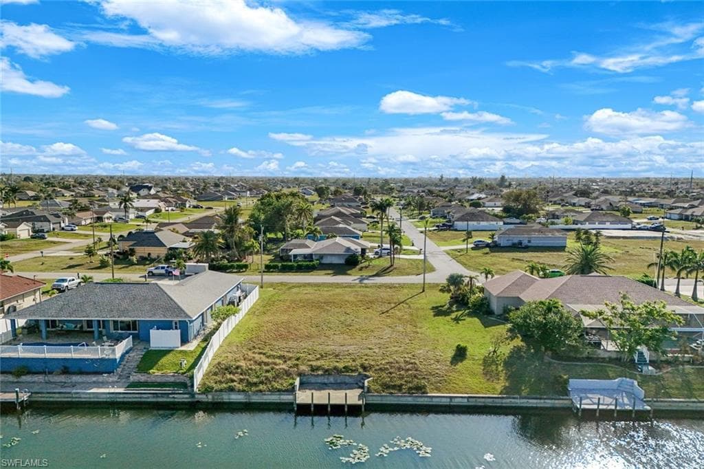 1000 3rd AVE CAPE CORAL, FL 33993
