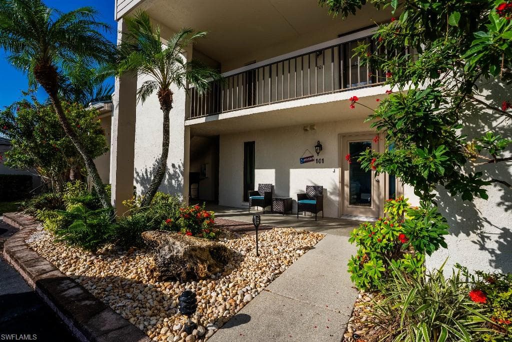 16606 Waters Edge CT 101 FORT MYERS, FL 33908