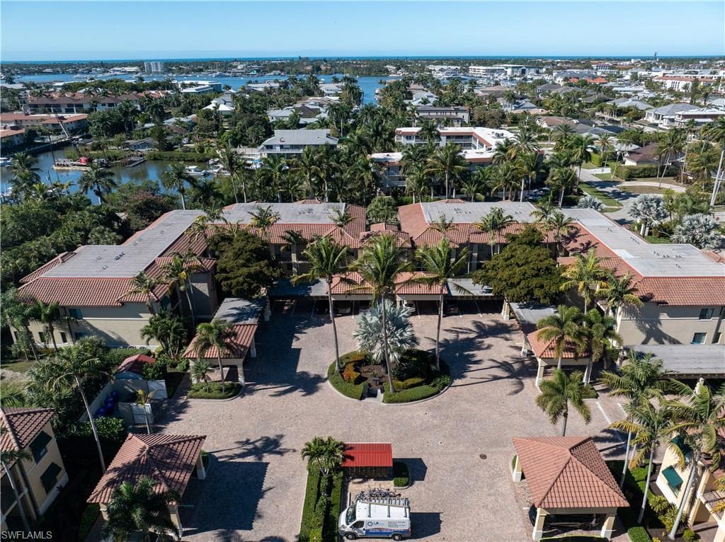 1045 Sandpiper ST G204 NAPLES, FL 34102