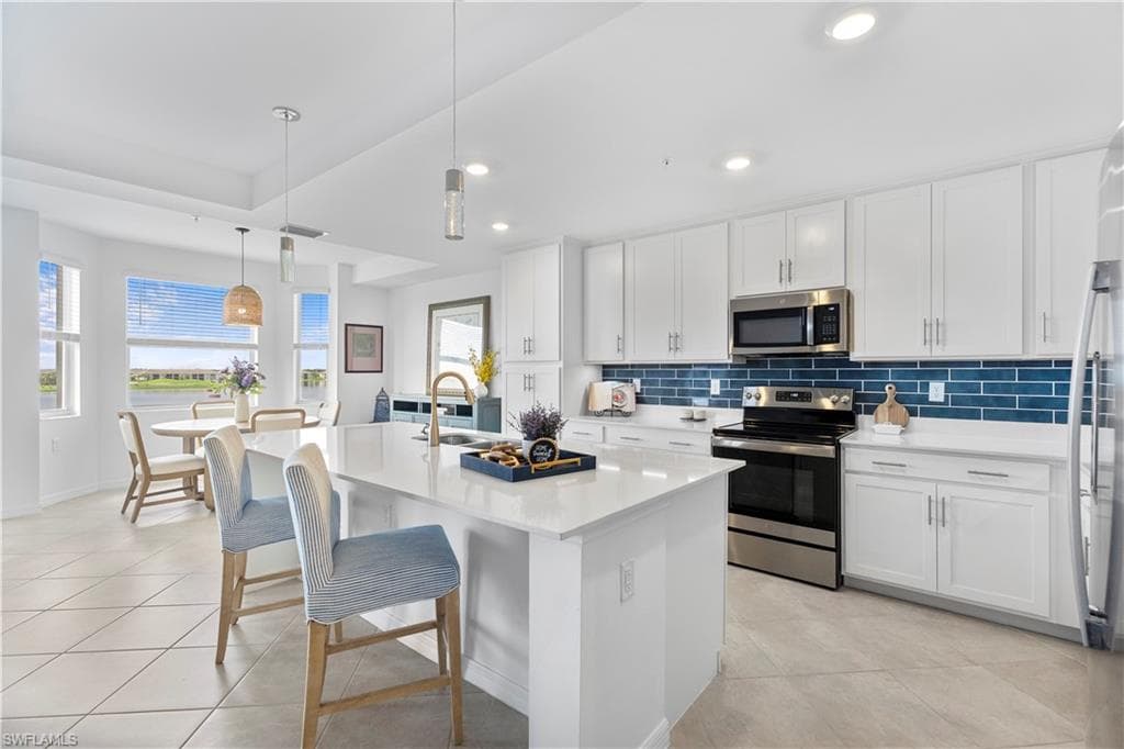 5629 Double Eagle CIR 4233 AVE MARIA, FL 34142