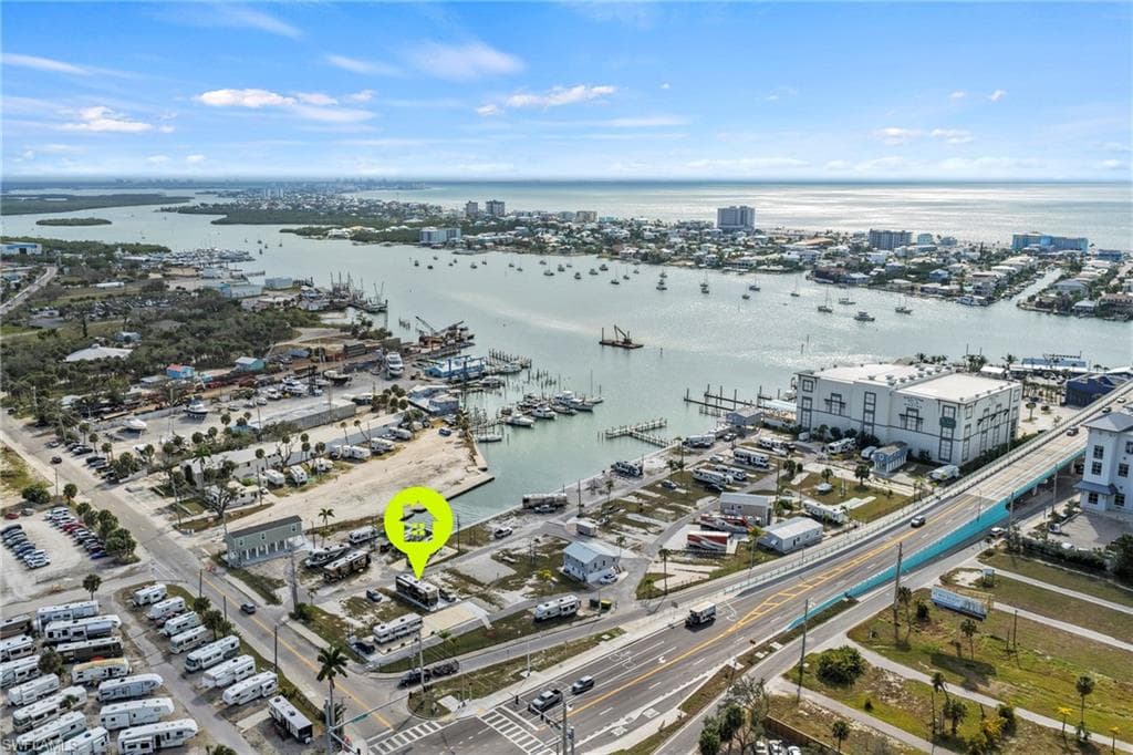 19281 #41 San Carlos BLVD FORT MYERS BEACH, FL 33931