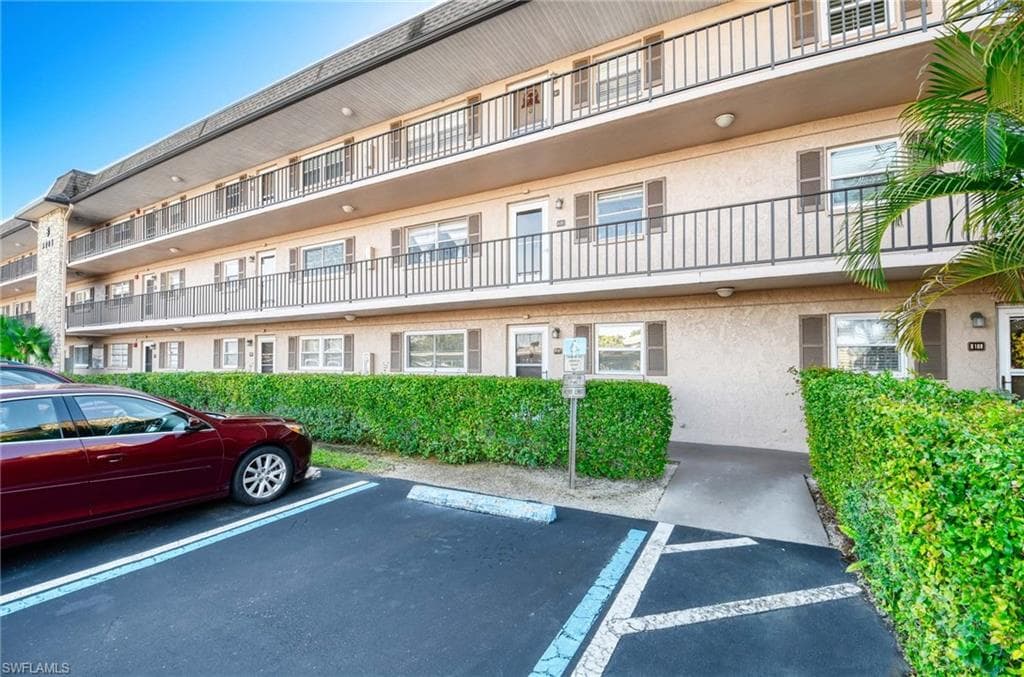 5483 Rattlesnake Hammock RD 207 NAPLES, FL 34113